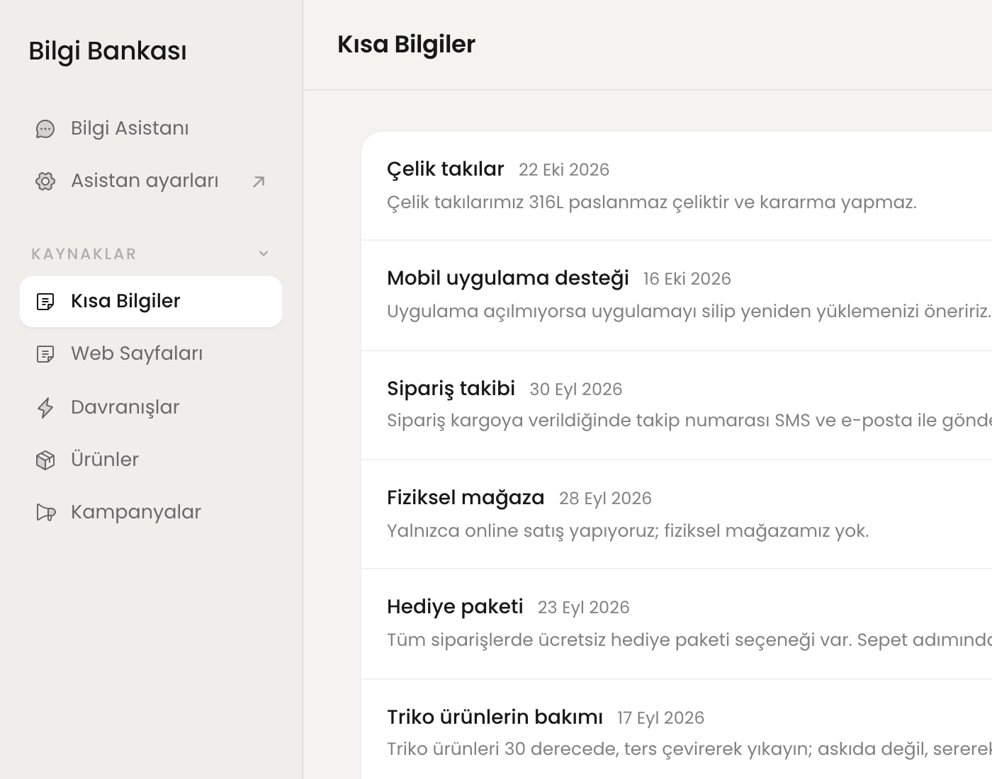 qsup Bilgi Bankası: Kaynaklar menüsü ve Kısa Bilgiler listesi; çelik takılar, hediye paketi gibi kurallar sade Türkçeyle yazılmış.